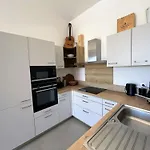 Bel Avec Piscine En Bord De * أجاكسيو