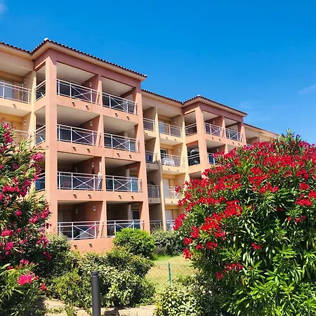 Apartmán Bel Avec Piscine A 2 Pas De La Ajaccio (Corsica)